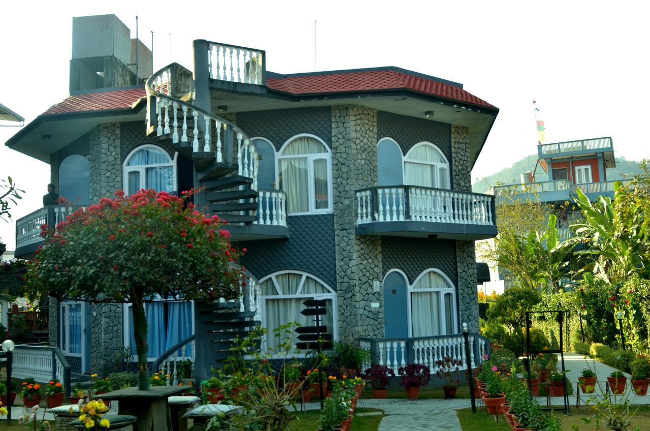 Hotel The Kantipur Pokhara Ngoại thất bức ảnh